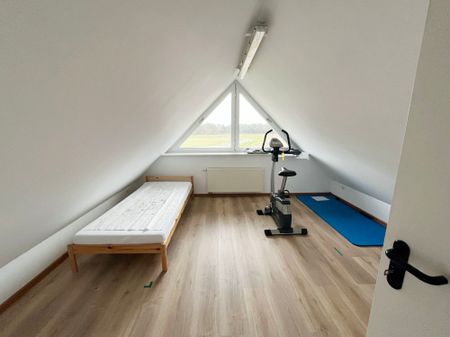 Weiteres Zimmer im Spitzboden